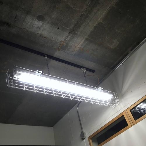 店铺・咖啡馆用 LED照明器具 带护罩双灯 duct rail 轨道灯，无骨设计打造舒适光环境